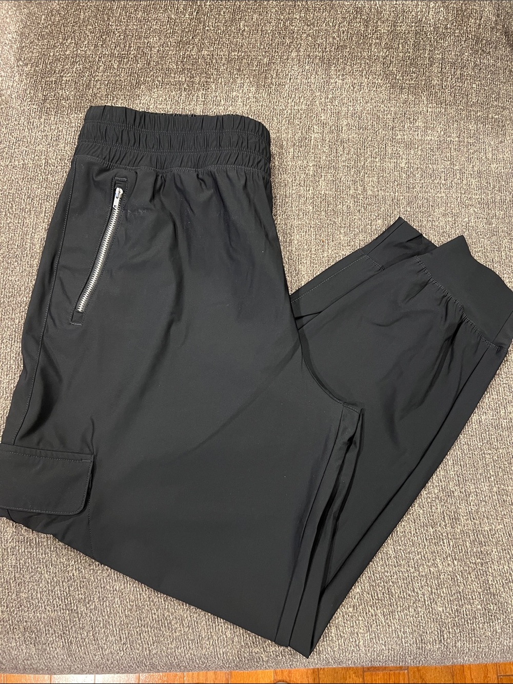 Old Navy Black Women's Lightweight Jogger Pants